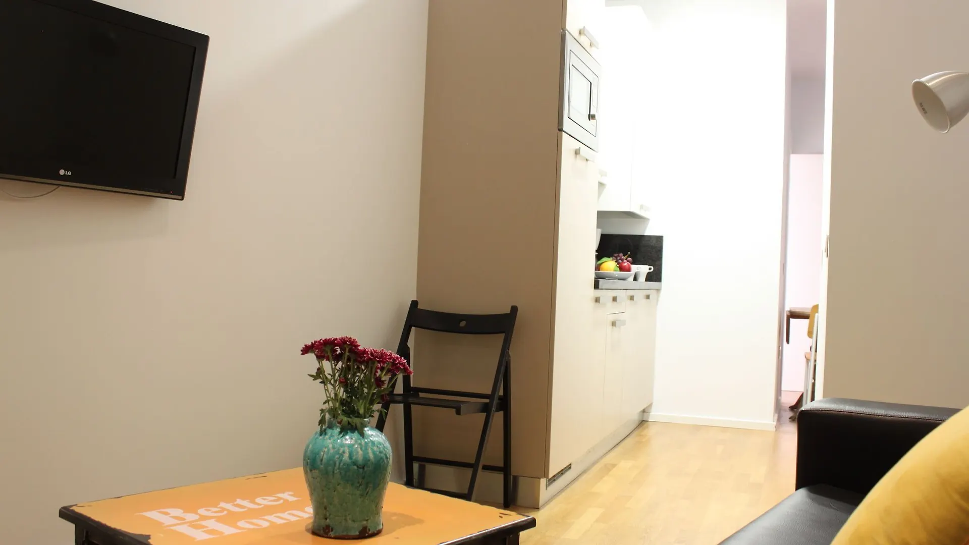 Life Apartments Calderon Malaga 0*,